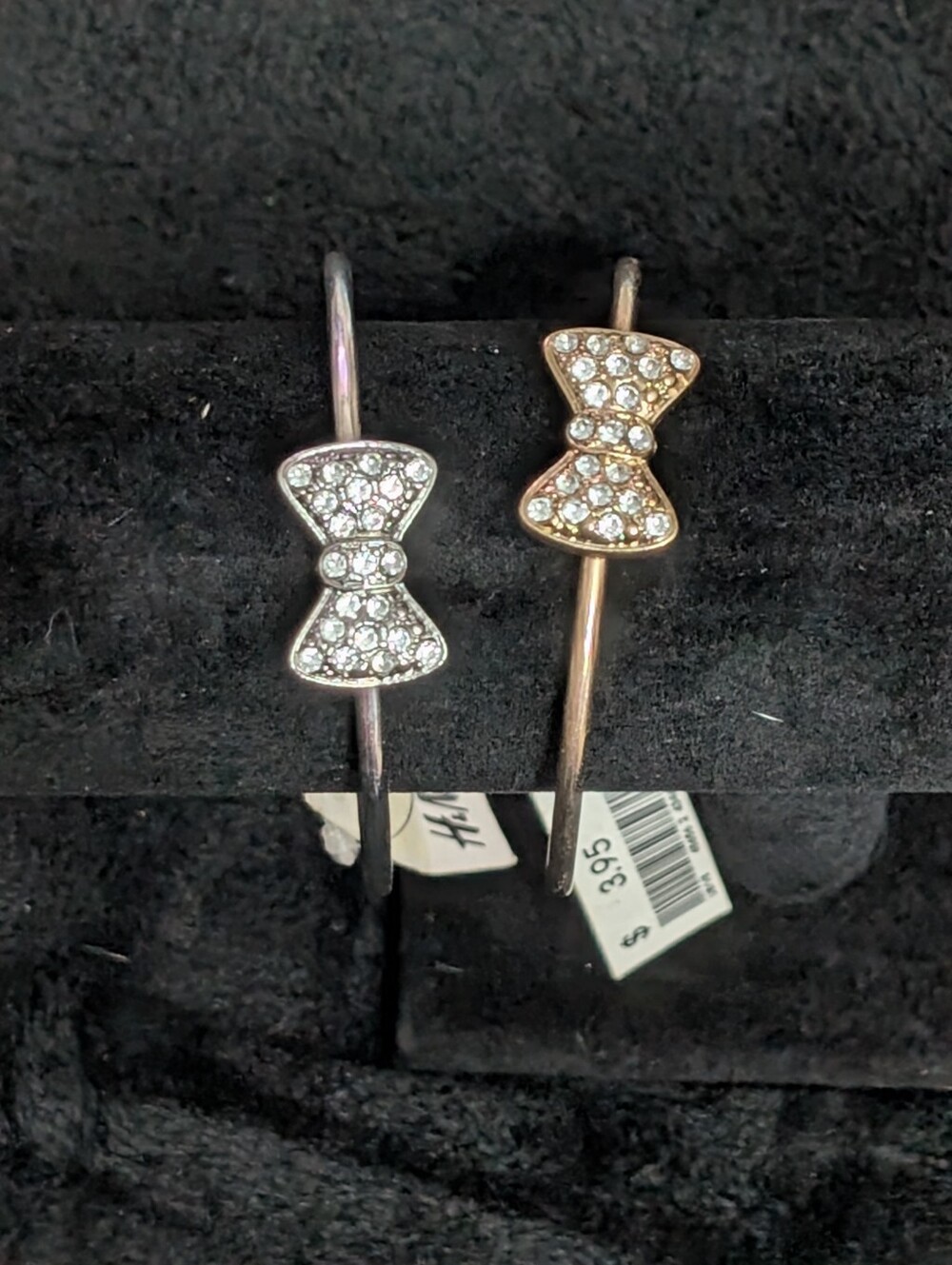 3/$10 H&M Silver and Gold Bow Bangle Set